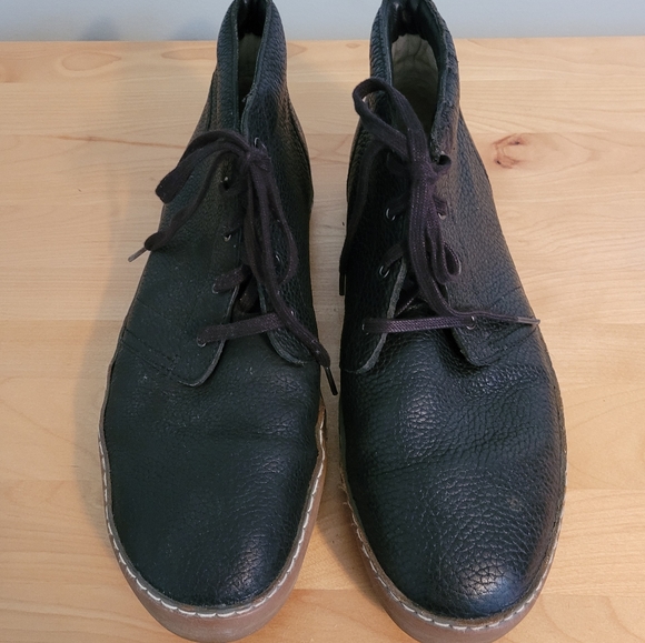 UGG | High-top black pebbled leather  lace-up booties, Size 10.5 main image 6